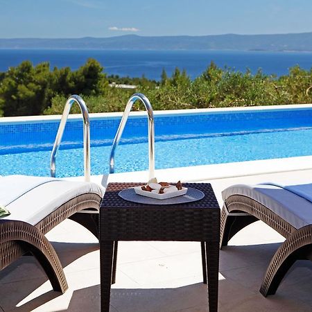 Holiday Homes Oliva Bol Chambre photo