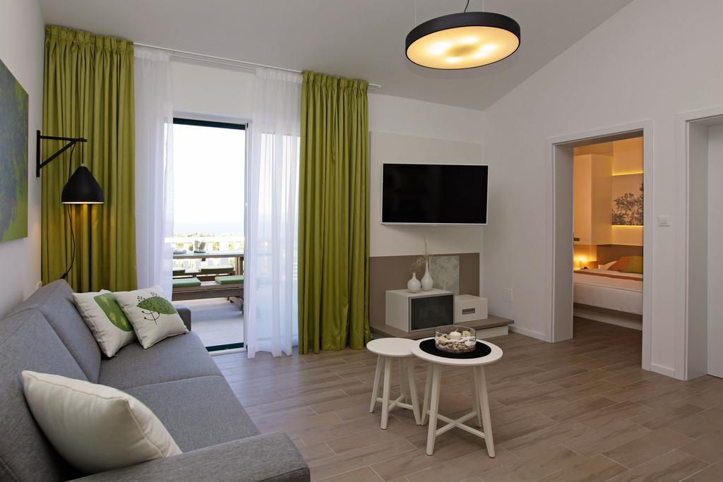 Holiday Homes Oliva Bol Chambre photo