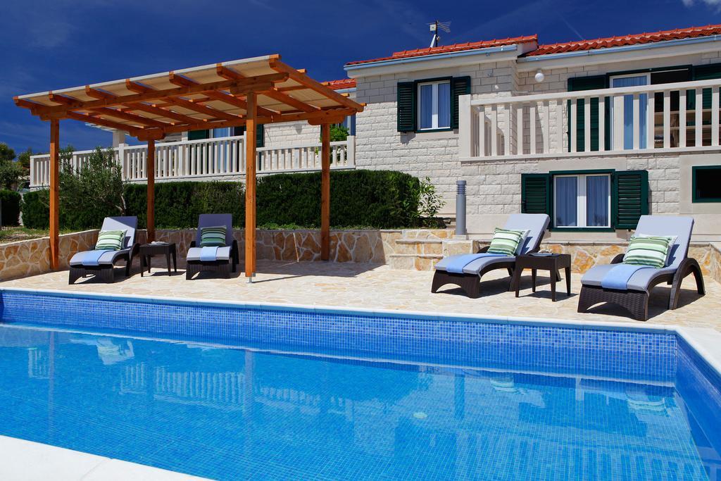 Holiday Homes Oliva Bol Chambre photo