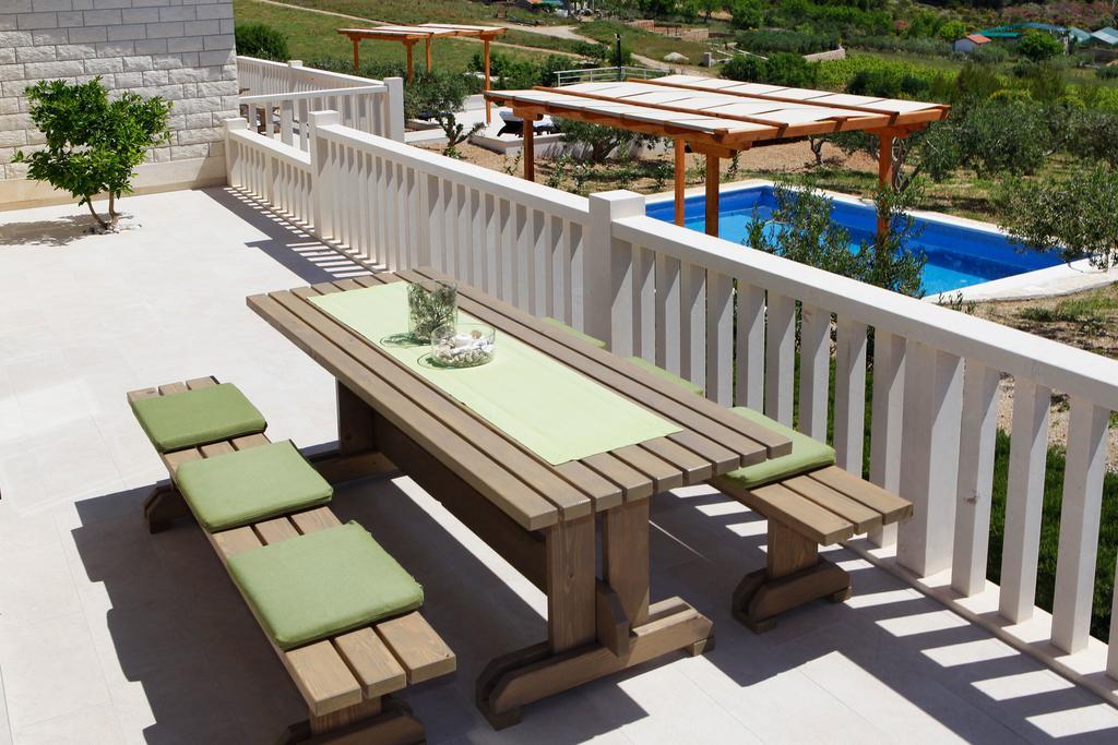 Holiday Homes Oliva Bol Chambre photo